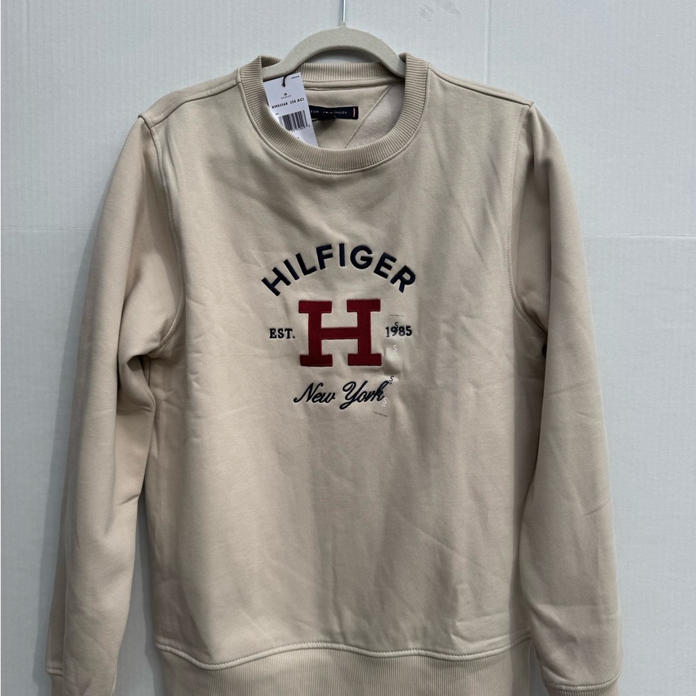 Hilfiger New York Crewneck Sweatshirt Brand New with tag! #Sale